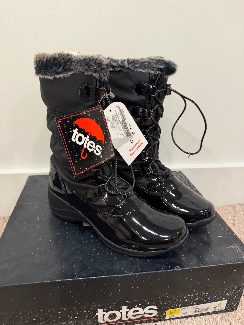 NEW In Box Totes Black Glossy Women’s Waterproof Snow Boots Liz Fur Lined Sz 9M